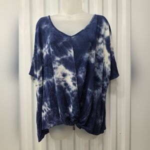 Solid Navy Tie-Dye Short Sleeve Tee